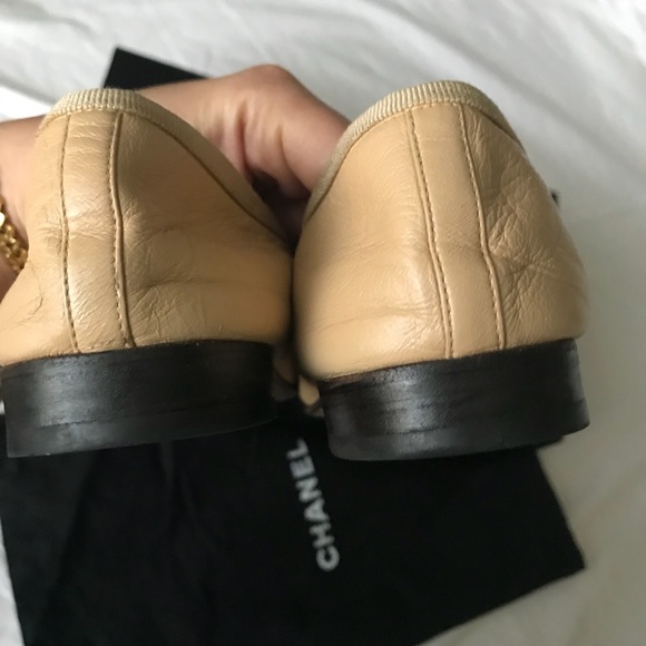 ***sold***Tan and black Authentic Chanel Flats 36 - Picture 4 of 8